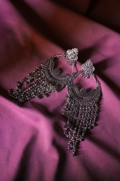 TJ SILVER EARRING NEW  1